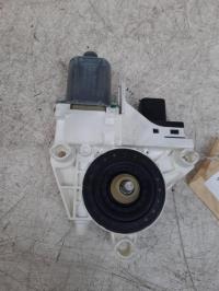 Moteur leve vitre avant gauche