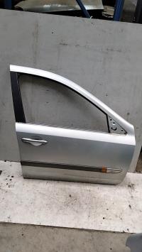 Porte avant droit