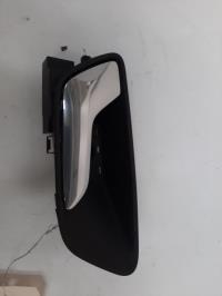 Poignee interieur arriere gauche