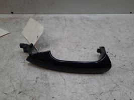 Poignee porte avant gauche