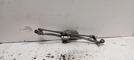 Moteur essuie glace avant