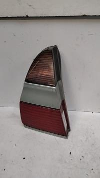 Fanale posteriore principale sinistro (luci)