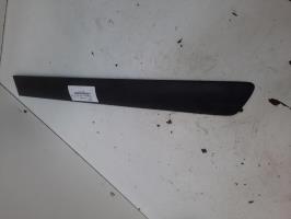 Baguette de porte arriere droite
