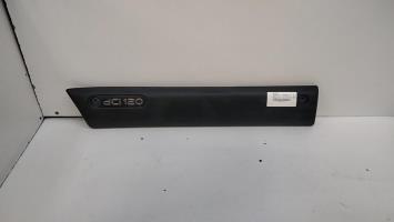 Baguette de porte avant gauche