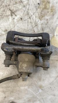 Etrier arriere droit (freinage)