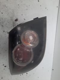 Fanale posteriore principale sinistro (luci)