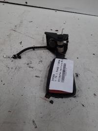 Attache ceinture arriere gauche