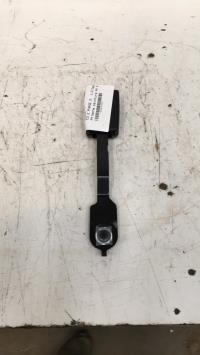Attache ceinture avant droit