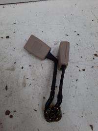 Attache ceinture arriere gauche