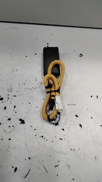 Attache ceinture avant droit
