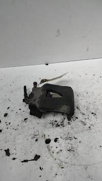 Etrier avant gauche (freinage)