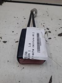 Attache ceinture arriere droit