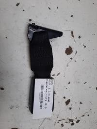Attache ceinture arriere droit