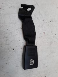 Attache ceinture arriere gauche