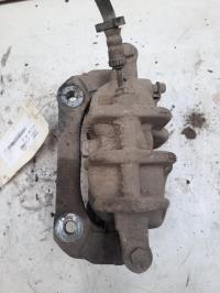 Etrier avant gauche (freinage)
