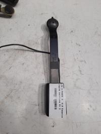 Attache ceinture avant droit