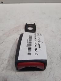 Attache ceinture avant gauche