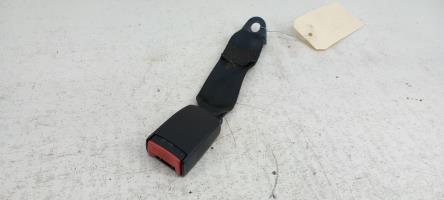 Attache ceinture arriere gauche
