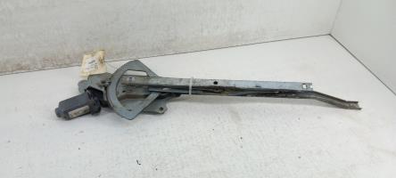 Leve vitre electrique avant droit