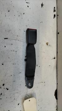 Attache ceinture arriere gauche
