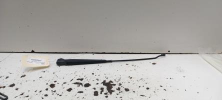 Bras essuie glace arriere