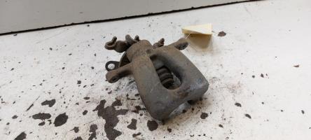 Etrier arriere droit (freinage)