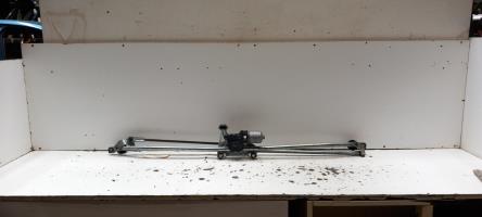 Moteur essuie glace avant