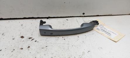 Poignee porte avant droit