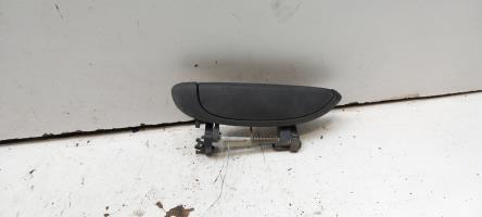 Poignee porte avant gauche