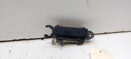 Poignee porte avant gauche
