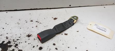 Attache ceinture arriere gauche