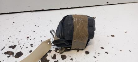 Ceinture arriere droit