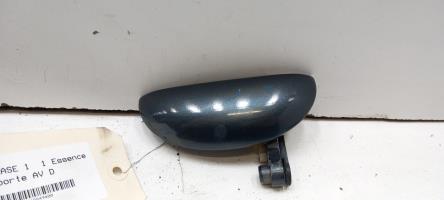 Poignee porte avant droit