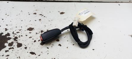 Aggancio cintura sicurezza anteriore destro