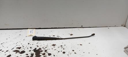 Bras essuie glace avant gauche