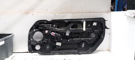 Elevalunas eléctrico delantero derecho