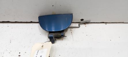 Poignee porte avant gauche