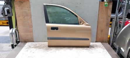 Porte avant droit