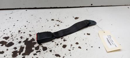 Attache ceinture arriere gauche
