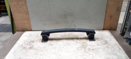Renfort pare choc avant (traverse)
