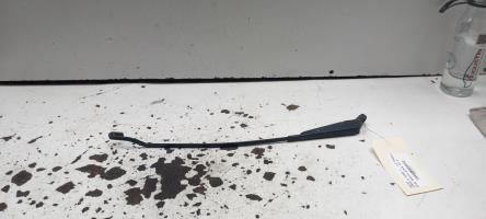 Bras essuie glace avant gauche