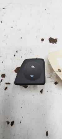 Interrupteur de leve vitre avant droit