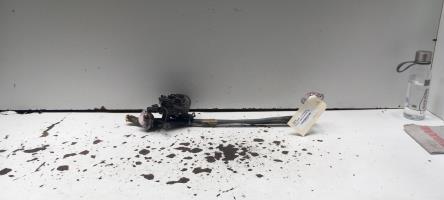 Moteur essuie glace avant