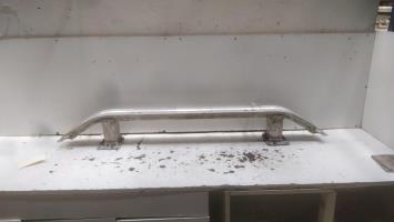 Renfort pare choc avant (traverse)