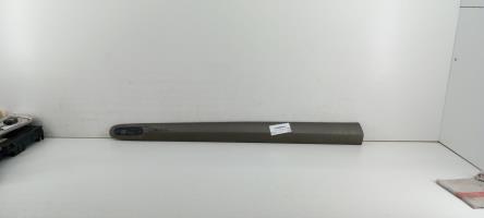 Baguette de porte avant gauche