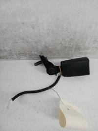 Attache ceinture arriere droit