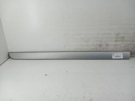 Baguette de porte avant gauche
