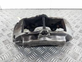 Etrier avant gauche (freinage)