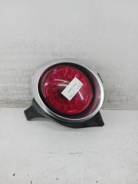 Feu arriere principal droit (feux)