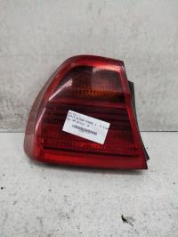 Fanale posteriore principale sinistro (luci)